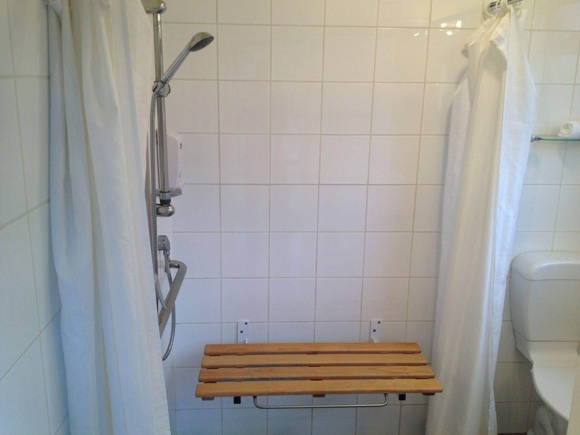 La Rochelle Motel Акароа Экстерьер фото