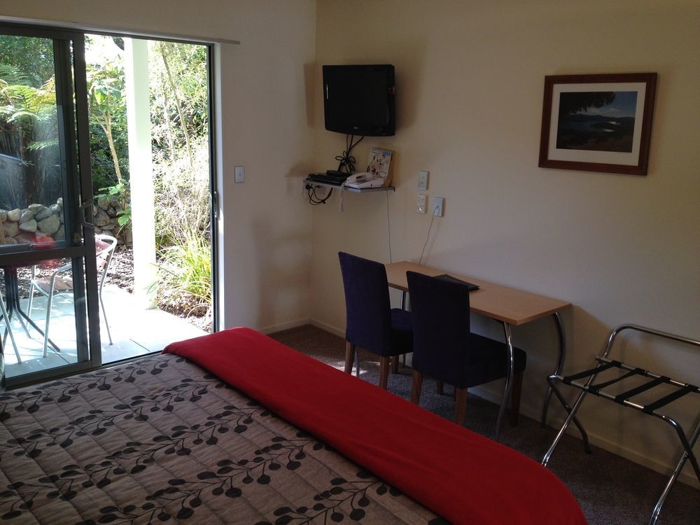 La Rochelle Motel Акароа Экстерьер фото